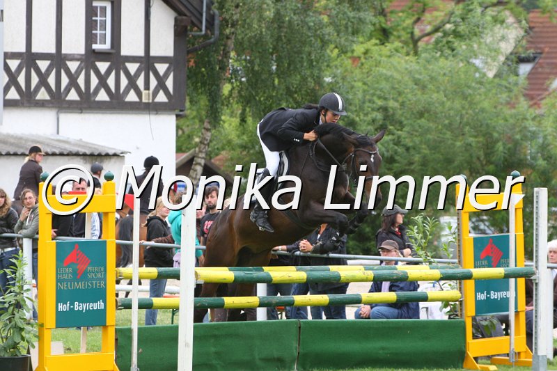 097M0278_Araxa T.JPG